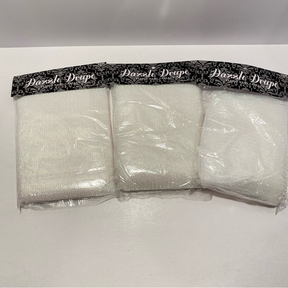🎄 White Holiday Decor Fabric Mesh. Set of 3